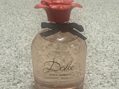 Dolce & Gabbana Dolce Rose Eau de Toilette Perfume Bottle