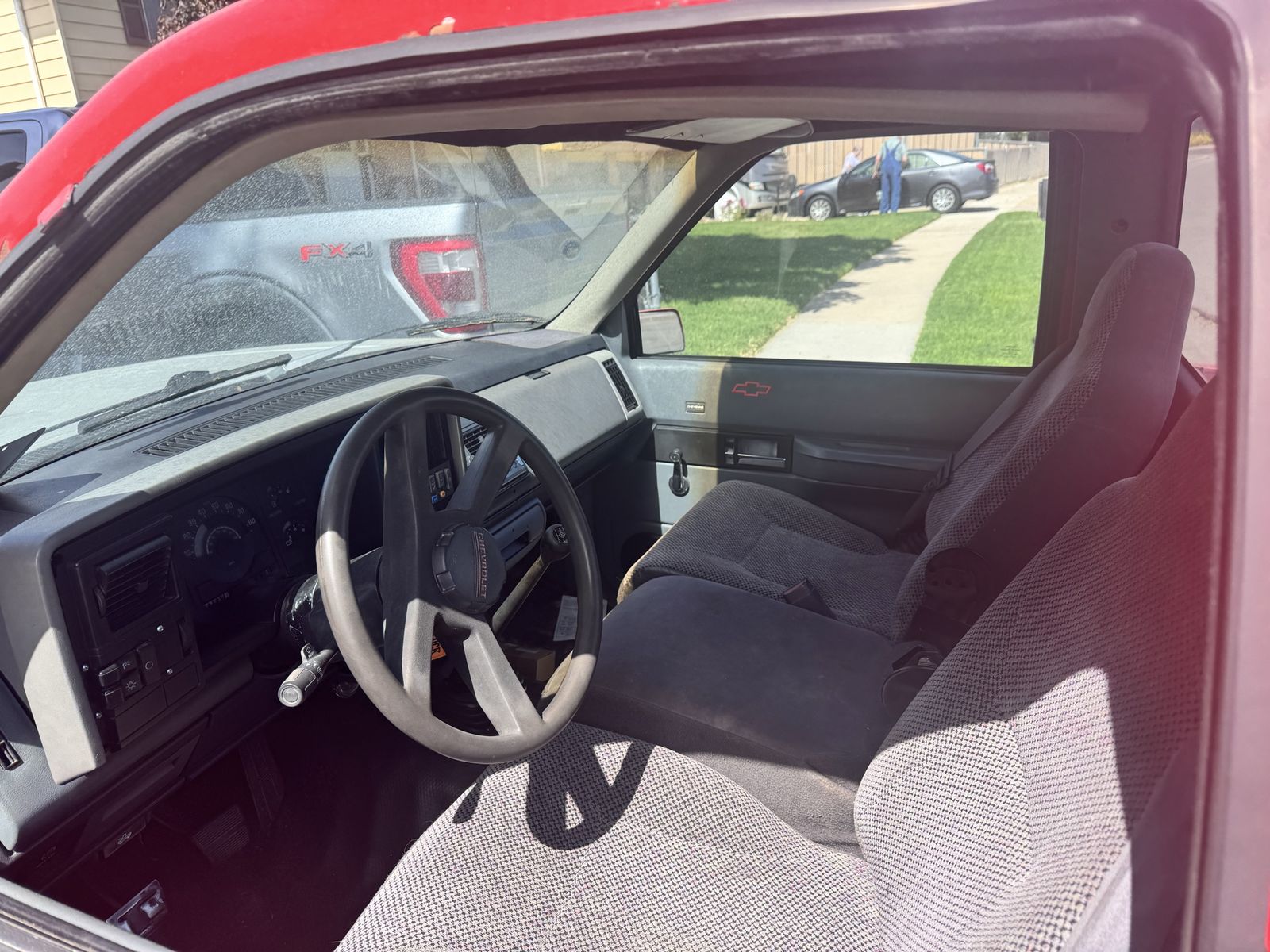 Main image 7