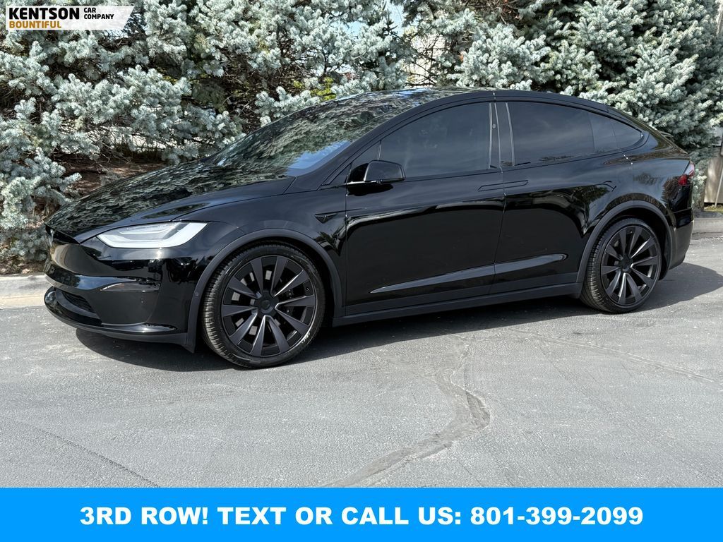 2022 Tesla Model X Base