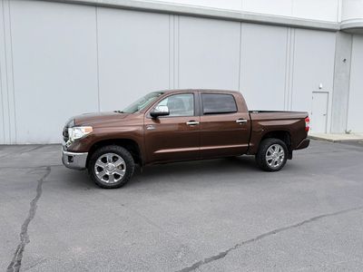 2014 TOYOTA TUNDRA Platinum