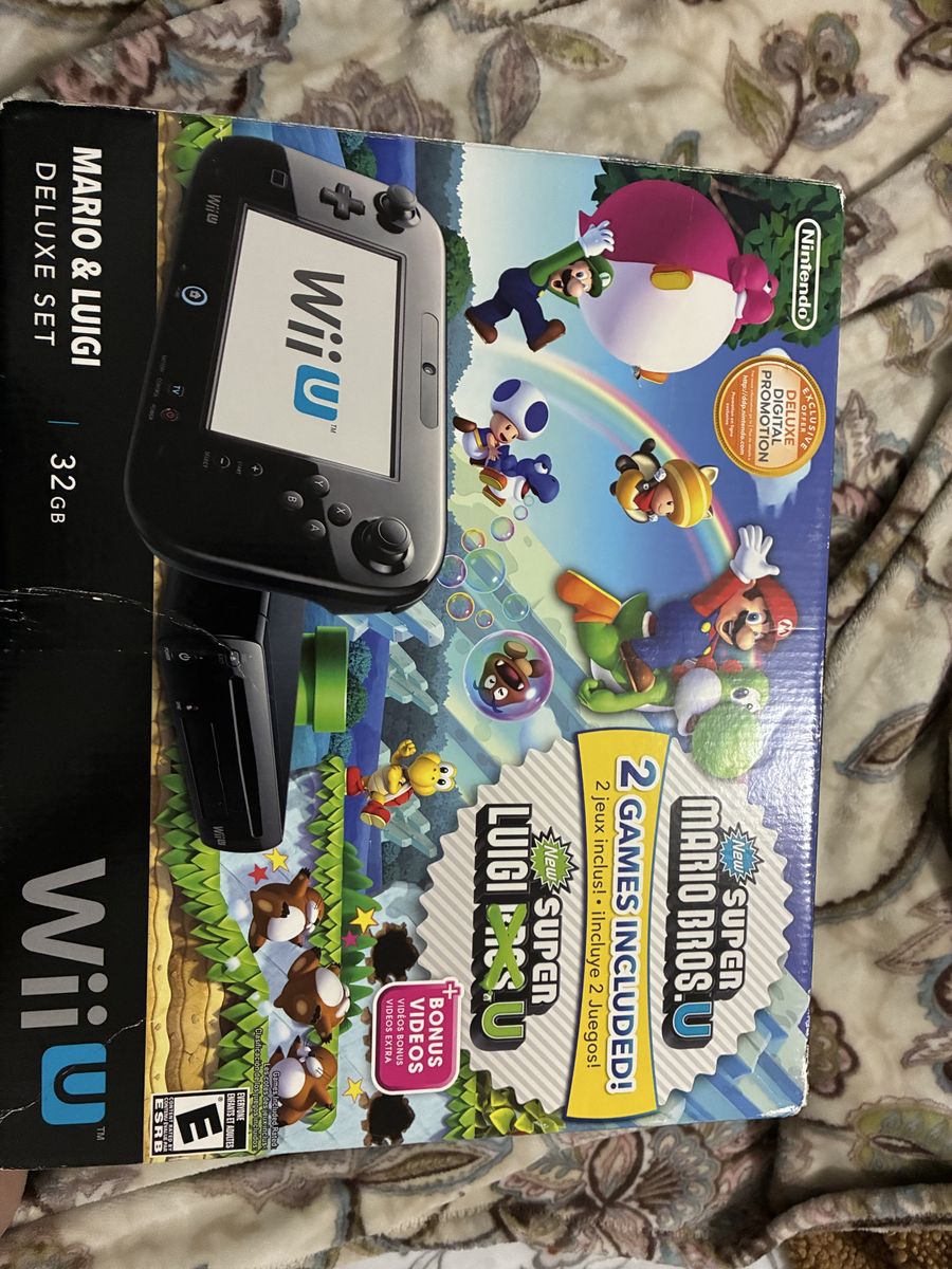 Nintendo Wii U complete in box