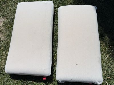 roSen White Outdoor Cushion Set - 2 Rectangular Seat/Back Cushions