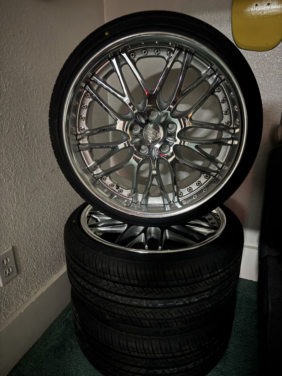 19” 5x114.3 Jdm 3 piece Leon harditt bugel wheels