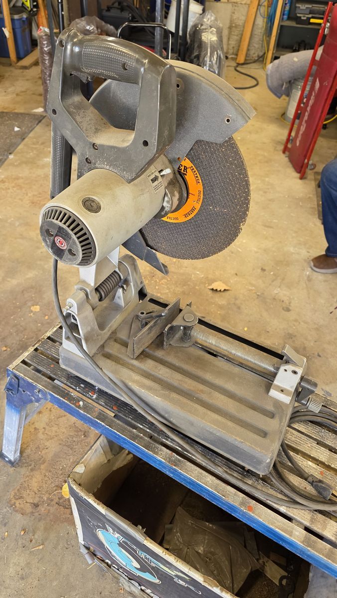 Metal Chop Saw with blades