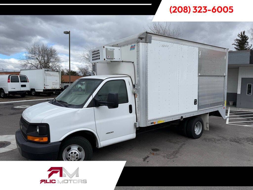 2015 Chevrolet Express 4500 