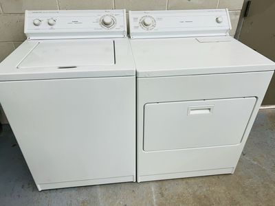 Super heavy duty whirlpool washer n dryer set
