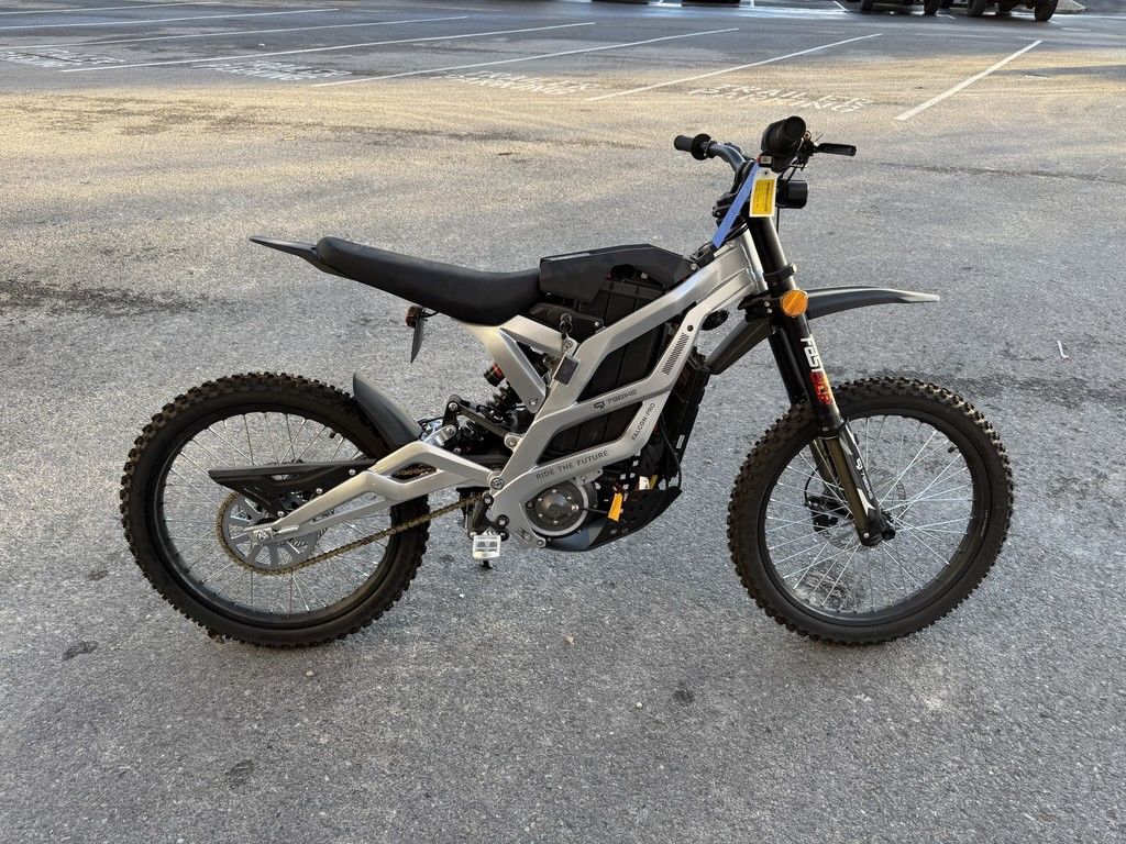 2025 E RIDE AMPED