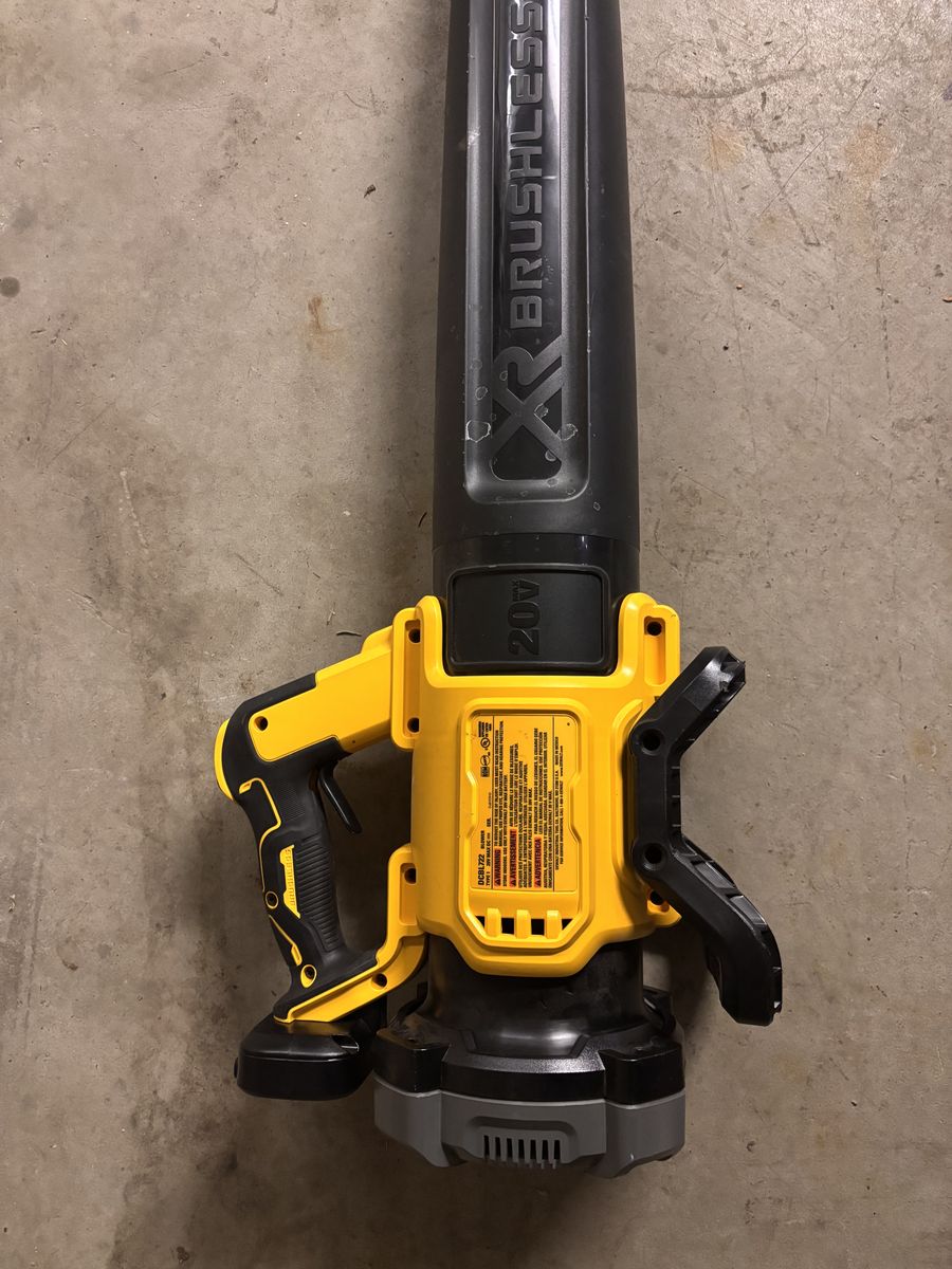 DeWalt Leaf Blower