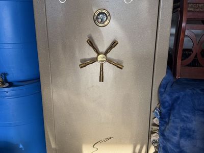 AMSEC BF6032 Gun Safe – 90 Min Fire Rated – Heavy Duty American Security Safe