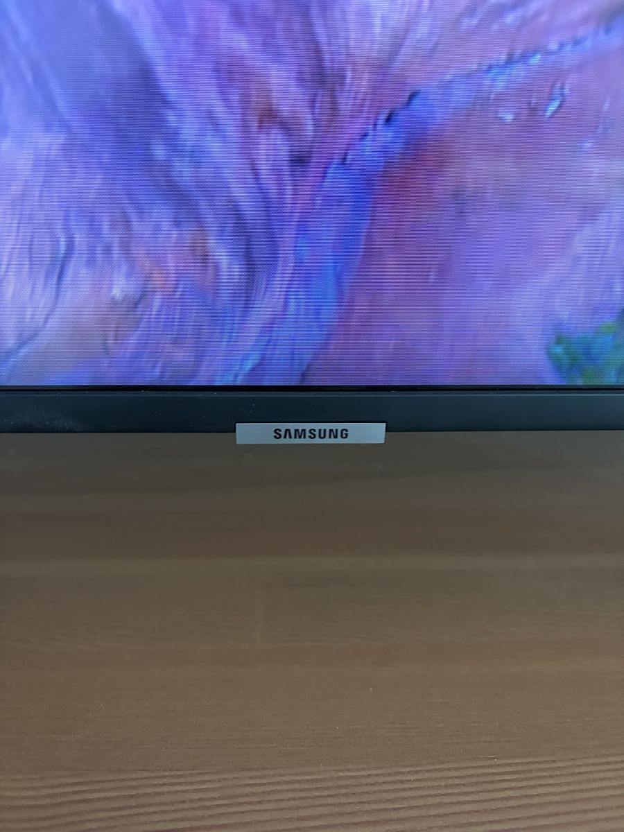 Main image 4