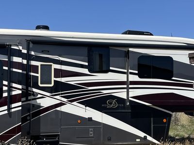 DRV Mobile Suites