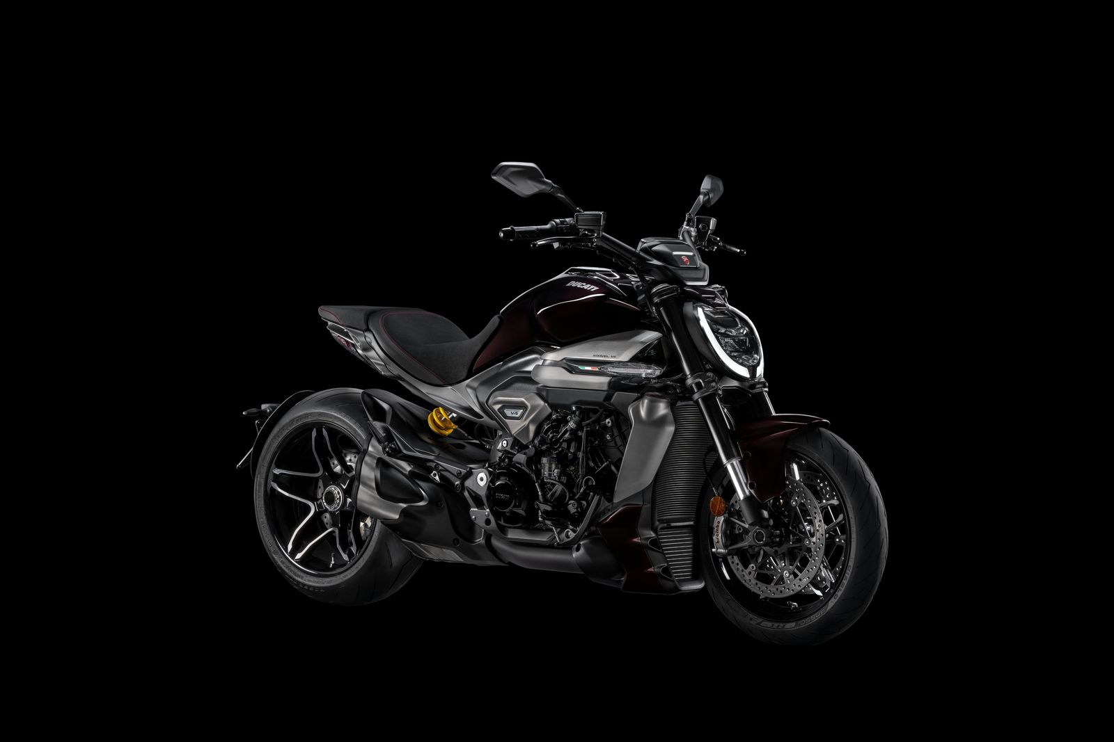 2026 Ducati X DIAVEL V4