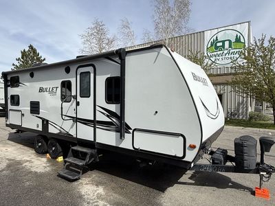 2021 Keystone Bullet 2430BH Bunk Bunkhouse Travel Trailer with Bunks