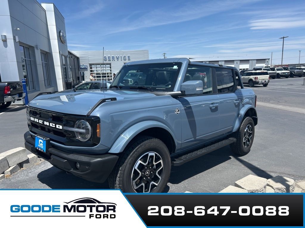 2024 Ford Bronco Outer Banks