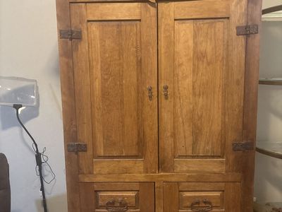 Armoire