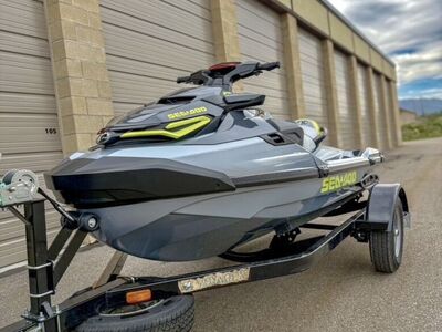2024 Seadoo RXT-X 325 & Trailer