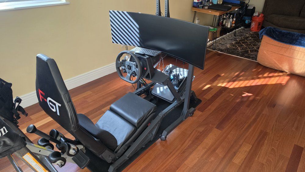 Logitech G PRO Racing Wheel racing sim setup
