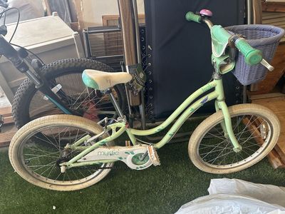 Kids bike