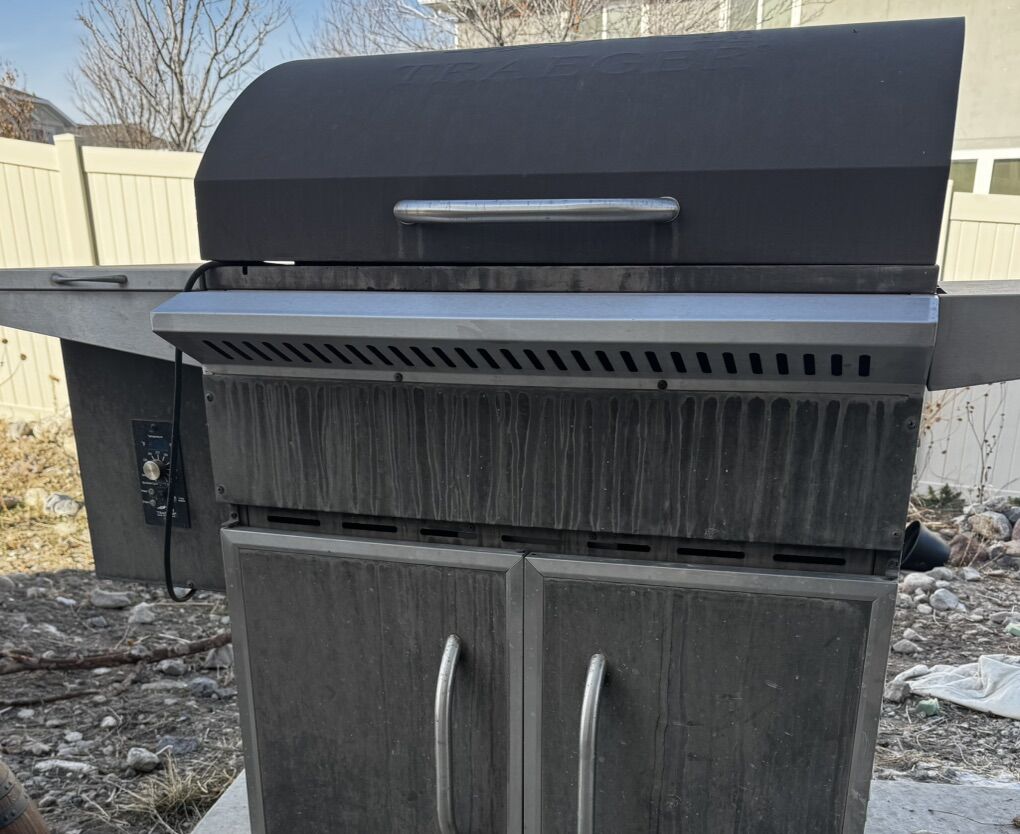 Traegar Select Elite