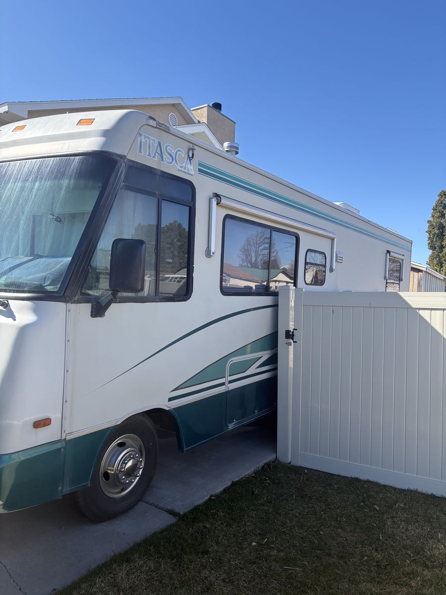 Itasca Built By Winnebago Motorhome