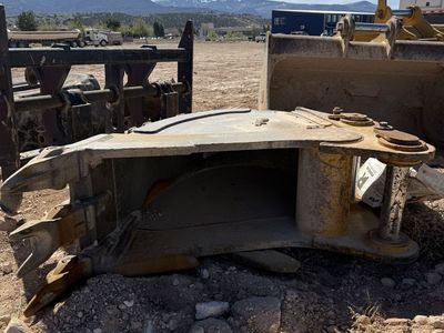 24" 336 Excavator Bucket