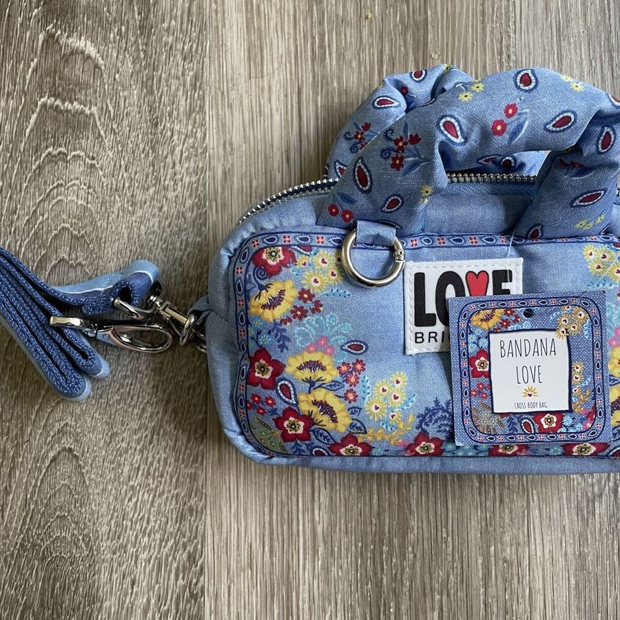 Brighton Bandana Love Crossbody Bag Blue Floral Paisley Quilted New w/tags