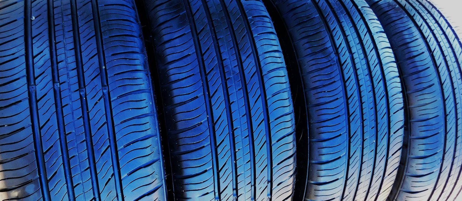 205 60R 16 GT Radial