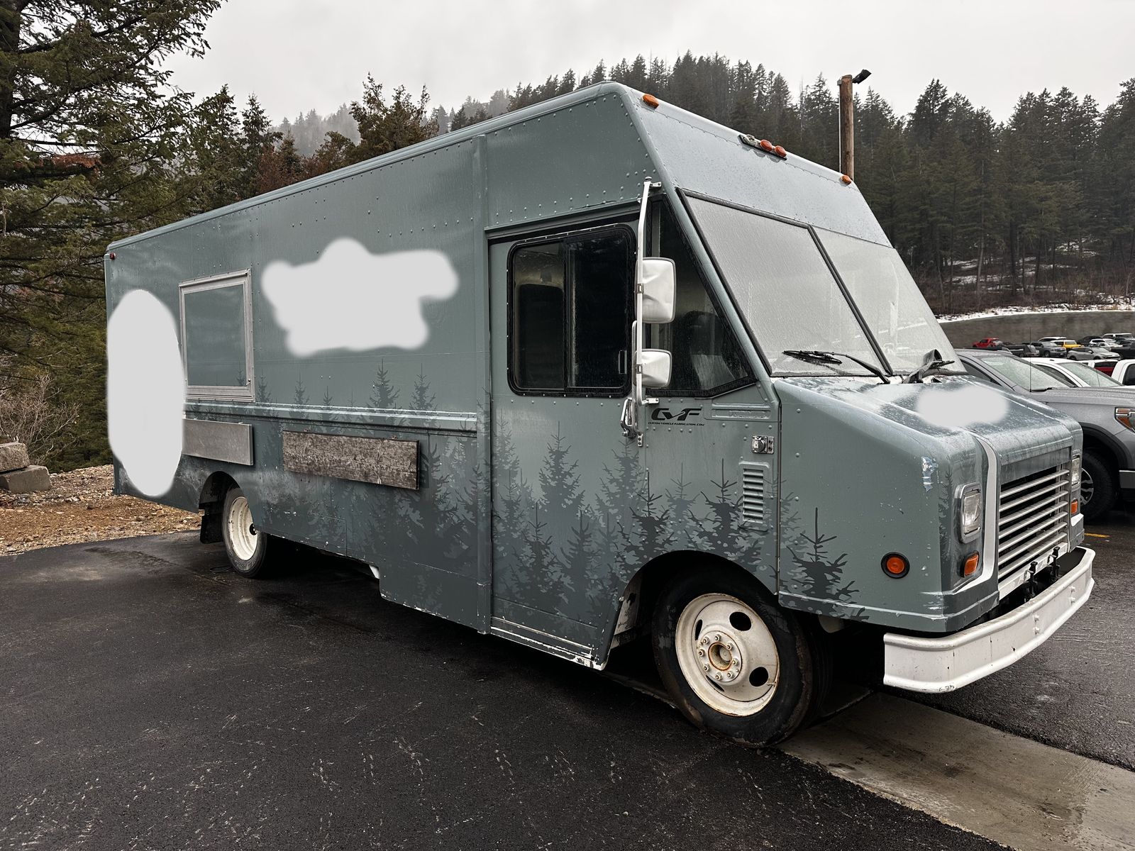 2005 Workhorse P42 All-Purpose Food Truck for sale