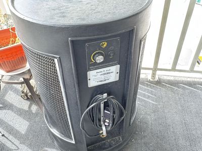 Big Ass Fans Delta T LLC Evaporative Cooler/Fan with Integrated Controls