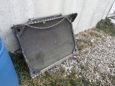 Lo flow radiator come out of a 91 autocar state dump truck