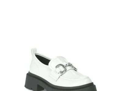 Time and Tru Women's White Chunky Platform Loafers, Size 11, Patent Leather with Chain Detail