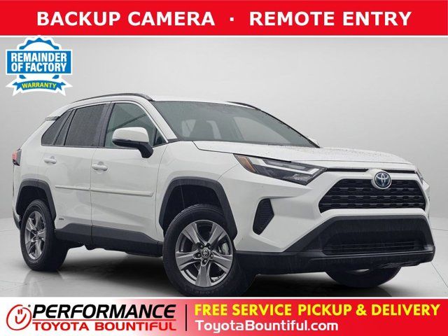 2024 Toyota RAV4 LE
