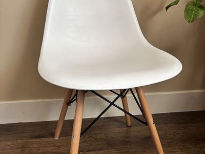 Modern Desk Chair