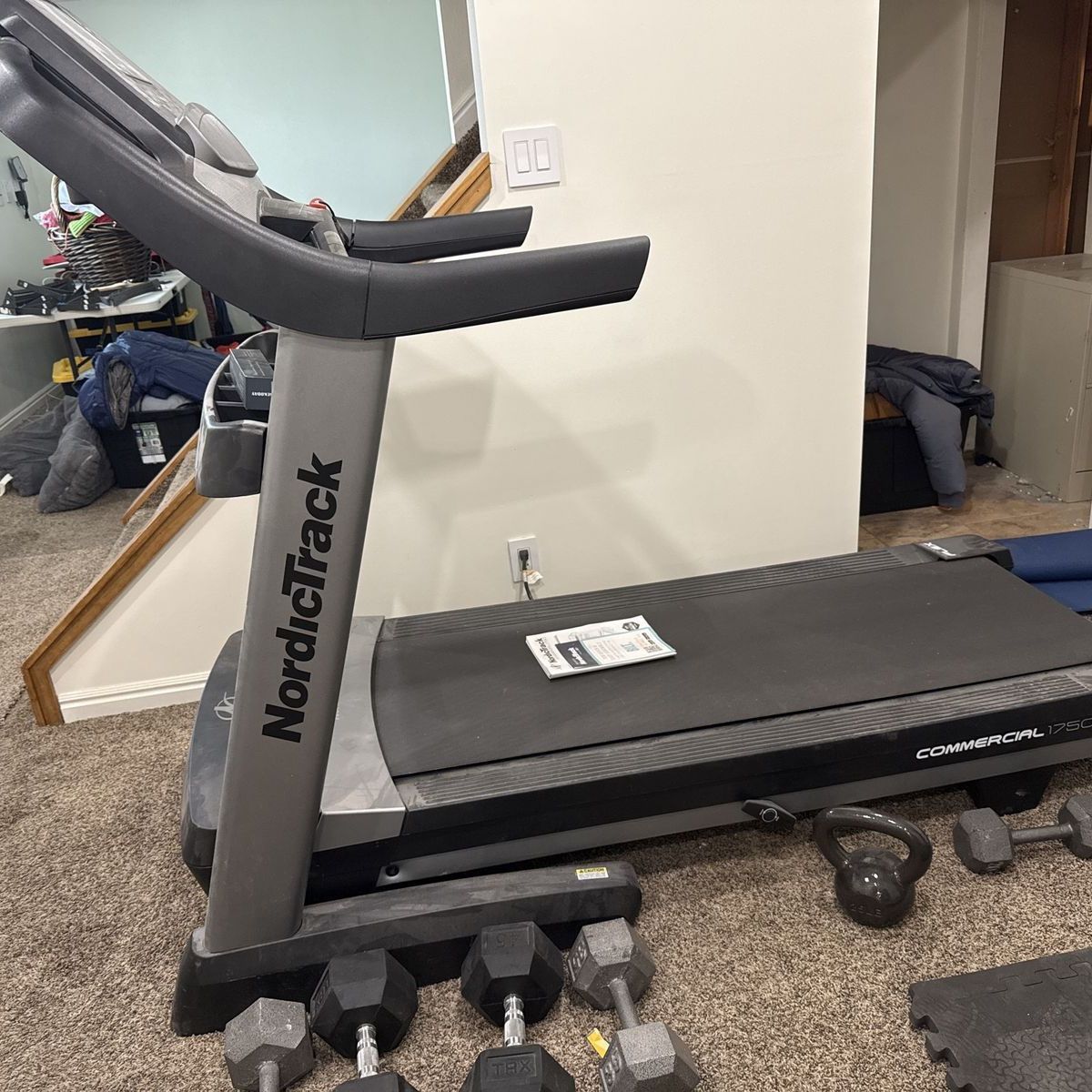 Nordictrack commercial 1750 treadmill