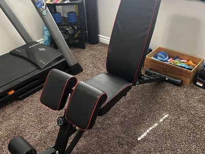 Adjustable Weight Bench
