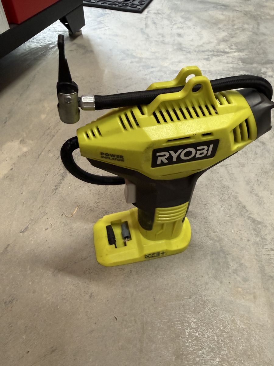 RYOBI 18V ONE+ INFLATOR WITH DIGITAL GAUGE