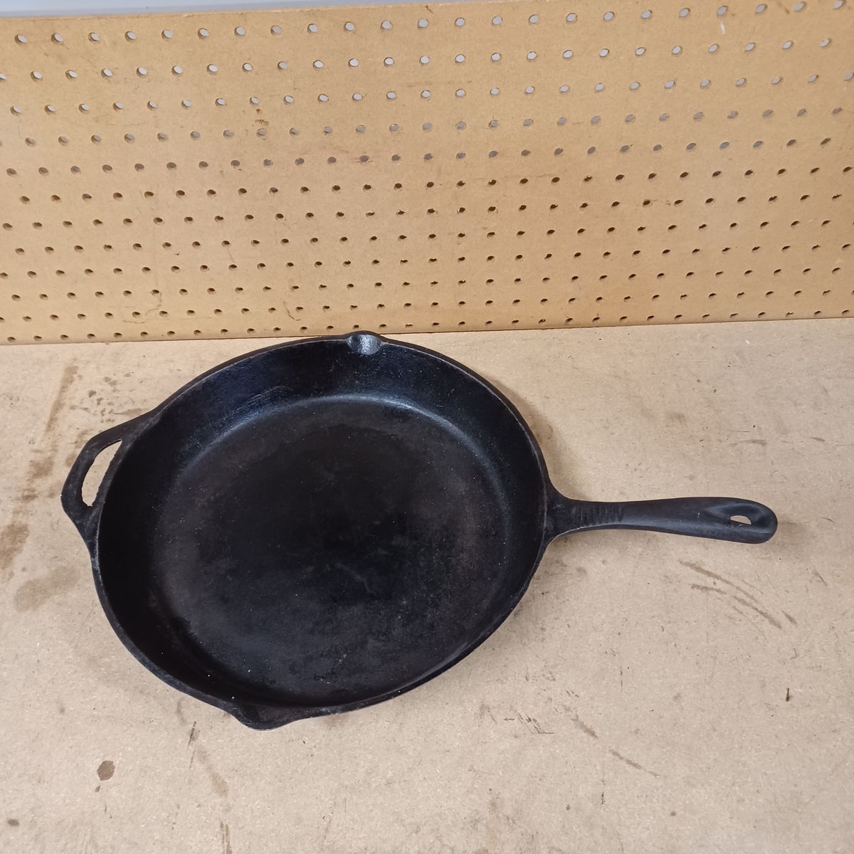 Camp Chef cast iron skillet