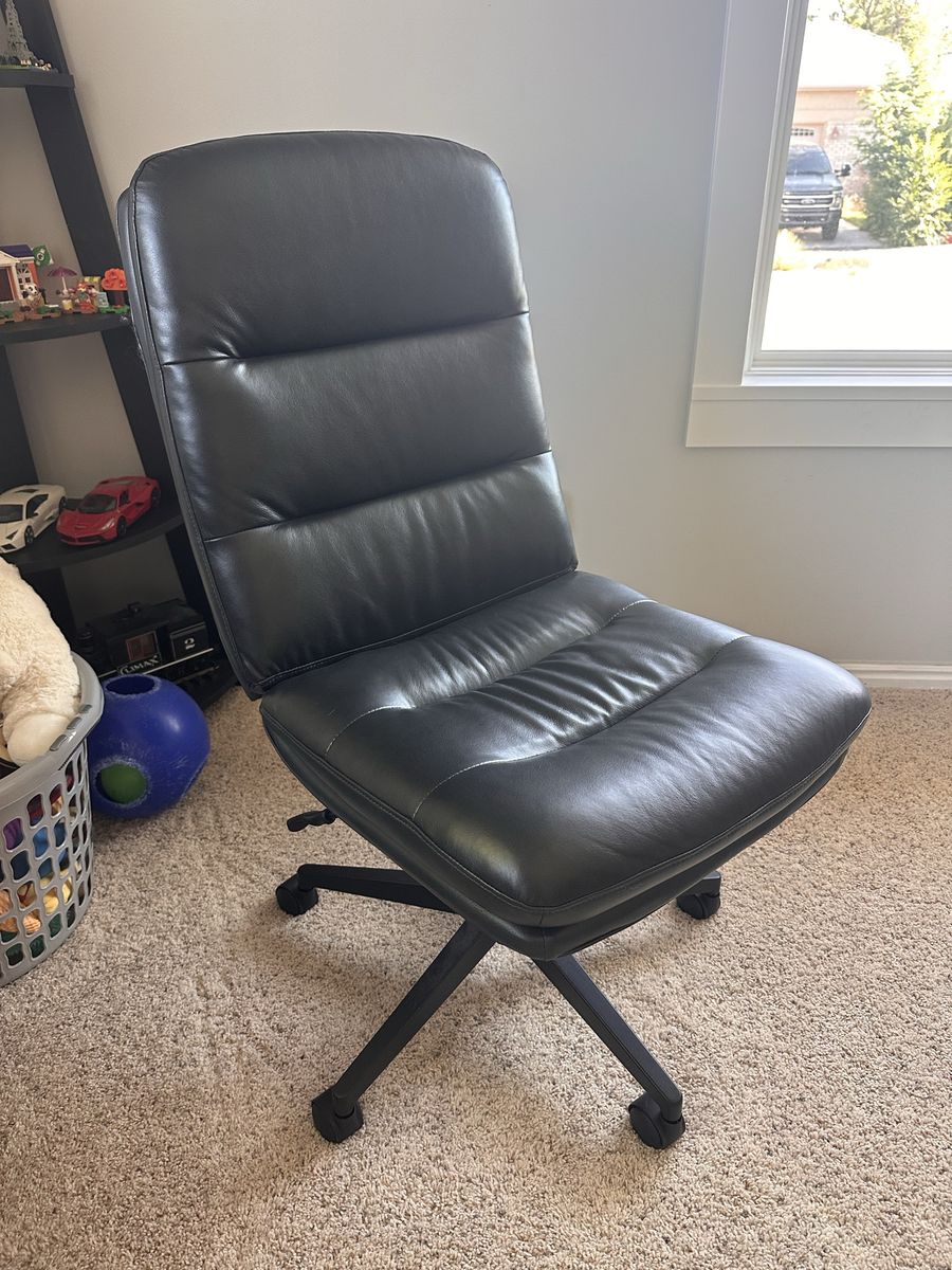 SERTA office chair