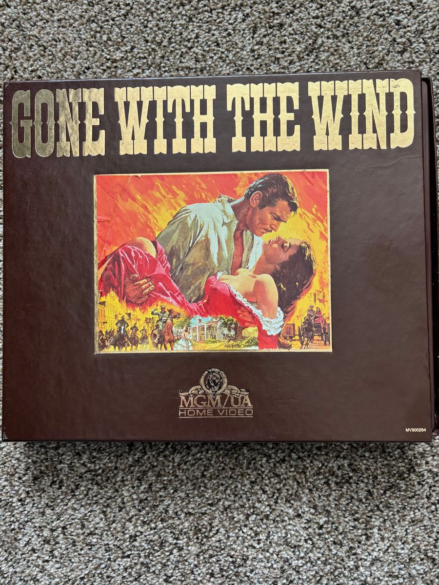 VINTAGE GONE WITH THE WIND 1980s COMMEMORATIVE VHS SET