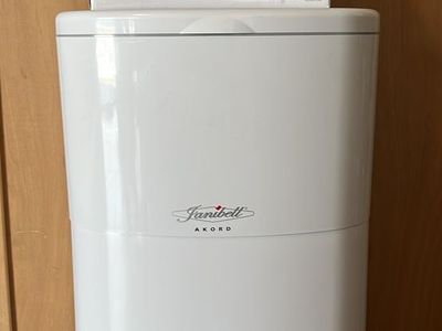 Janibell Akord 7 Gallon Slim Adult Incontinence Disposal System Bin with Refill Liners