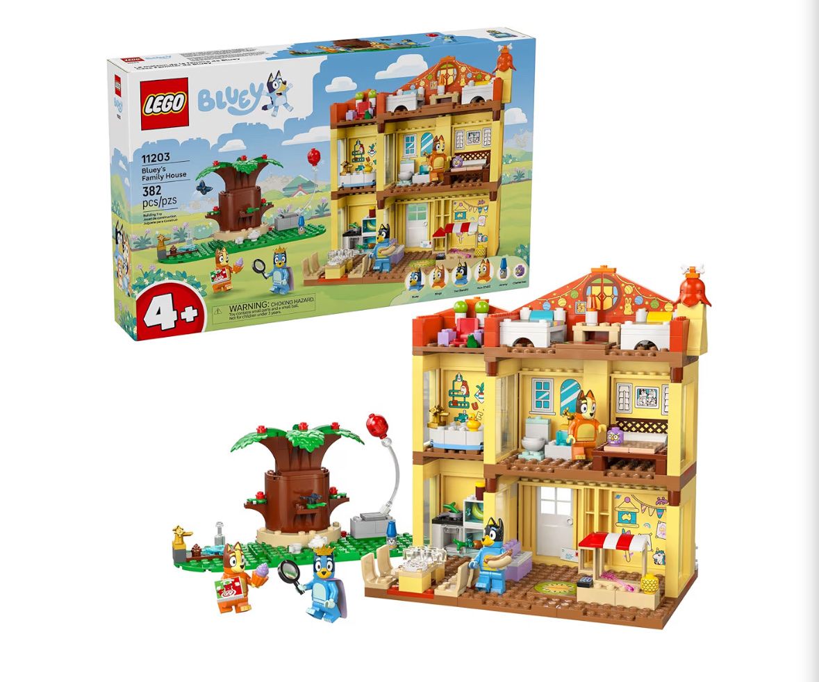 LEGO Bluey's Family House Set 11203 - 382 Pieces, for Ages 4+