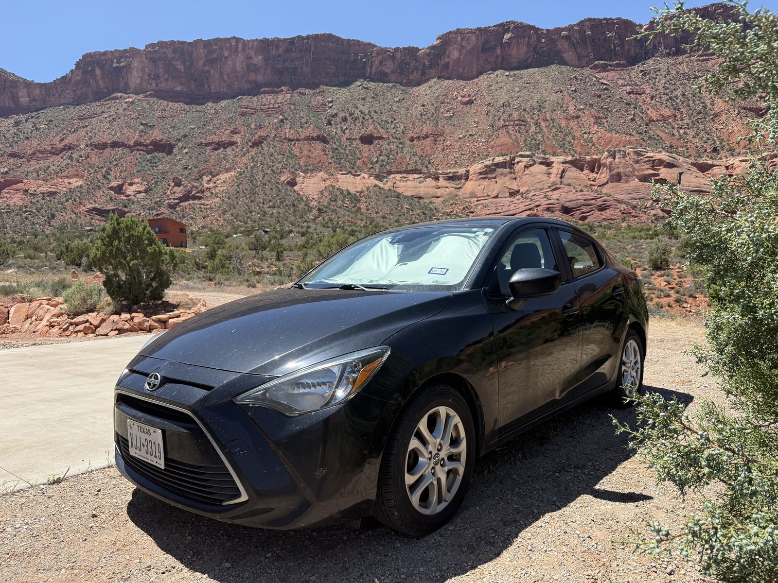 2016 Scion iA Base