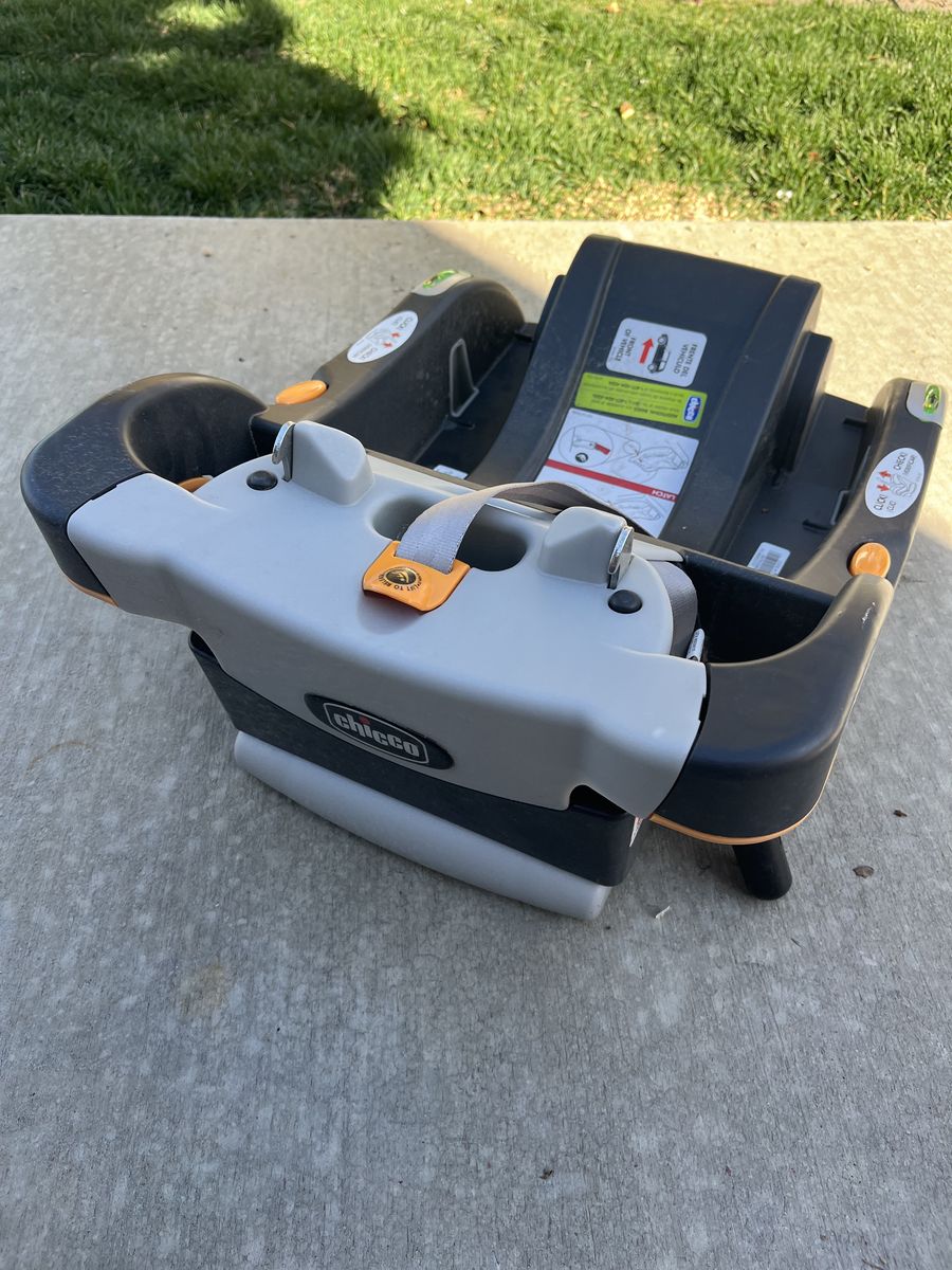 Chicco keyfit30 car seat base only key fit