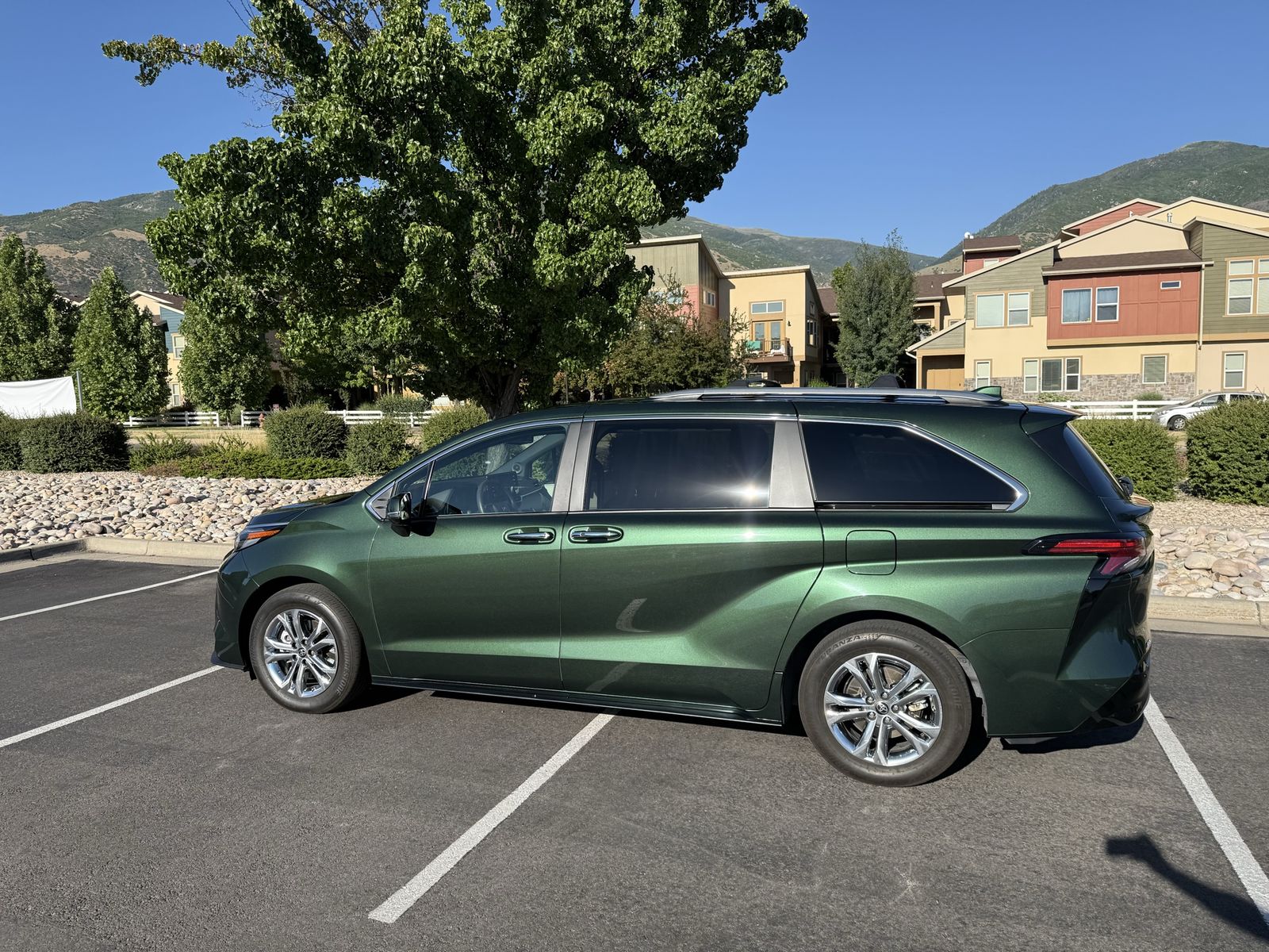 2024 Toyota Sienna Platinum 7-Passenger