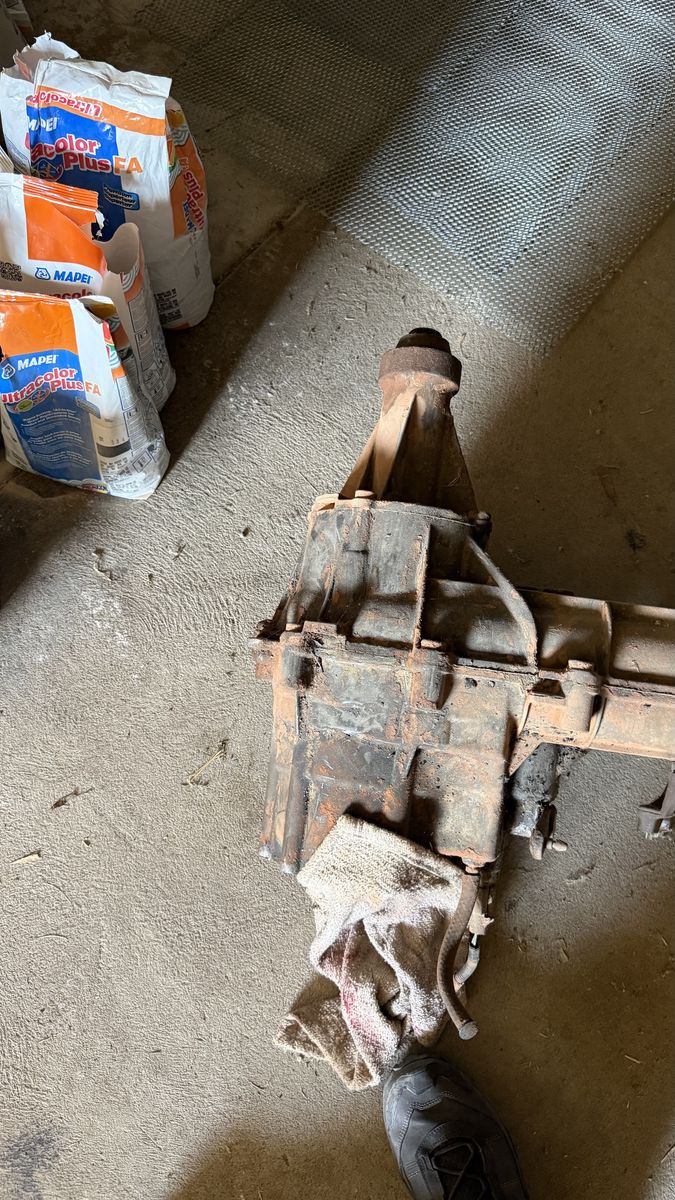 1996 Ford four-wheel-drive transfer case