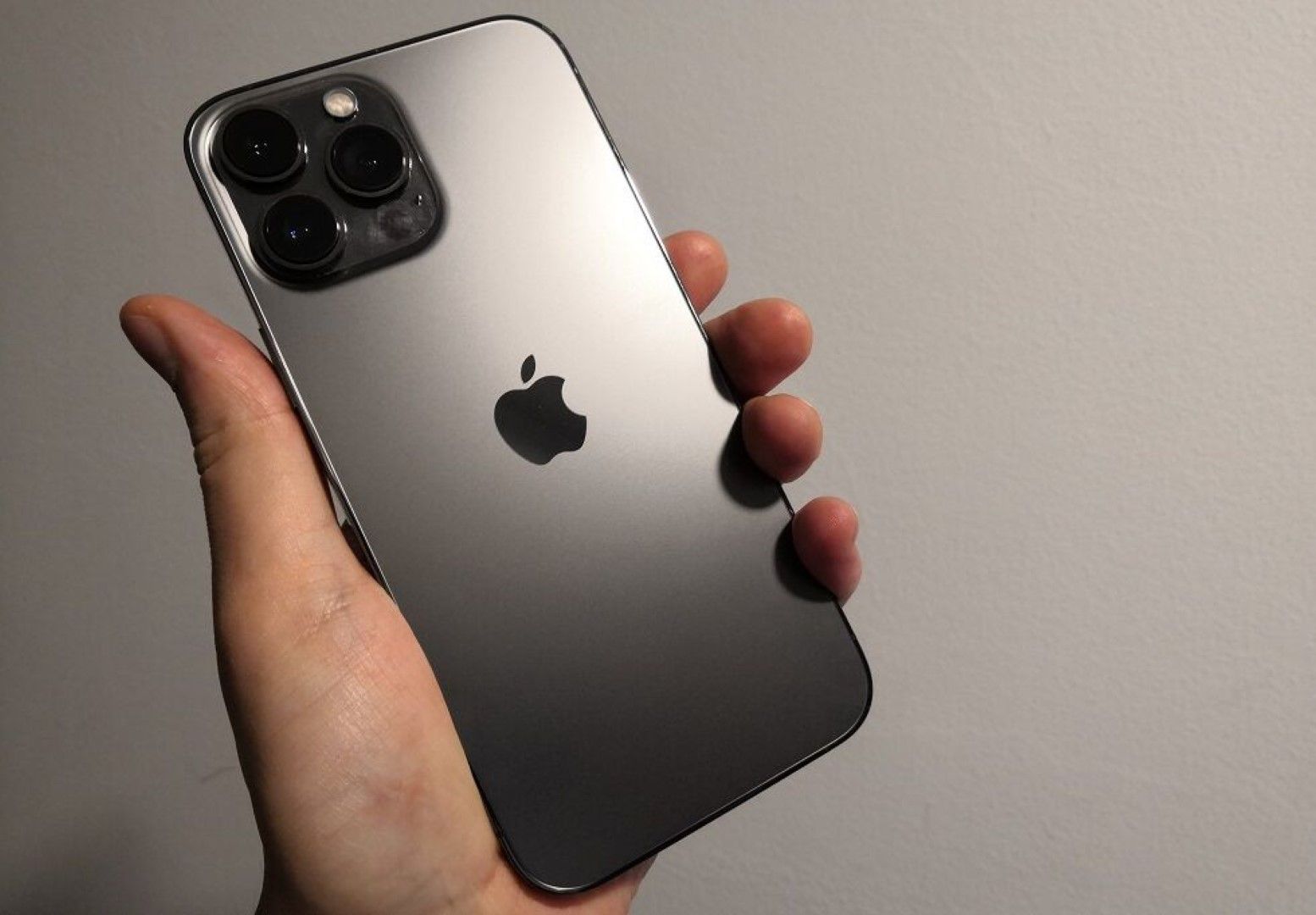 iphone 13 Pro 256 GB Unlocked + Full Accessories Bundle