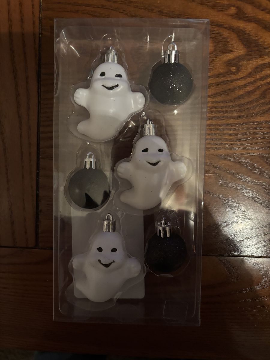 Mini Halloween ghost ornaments