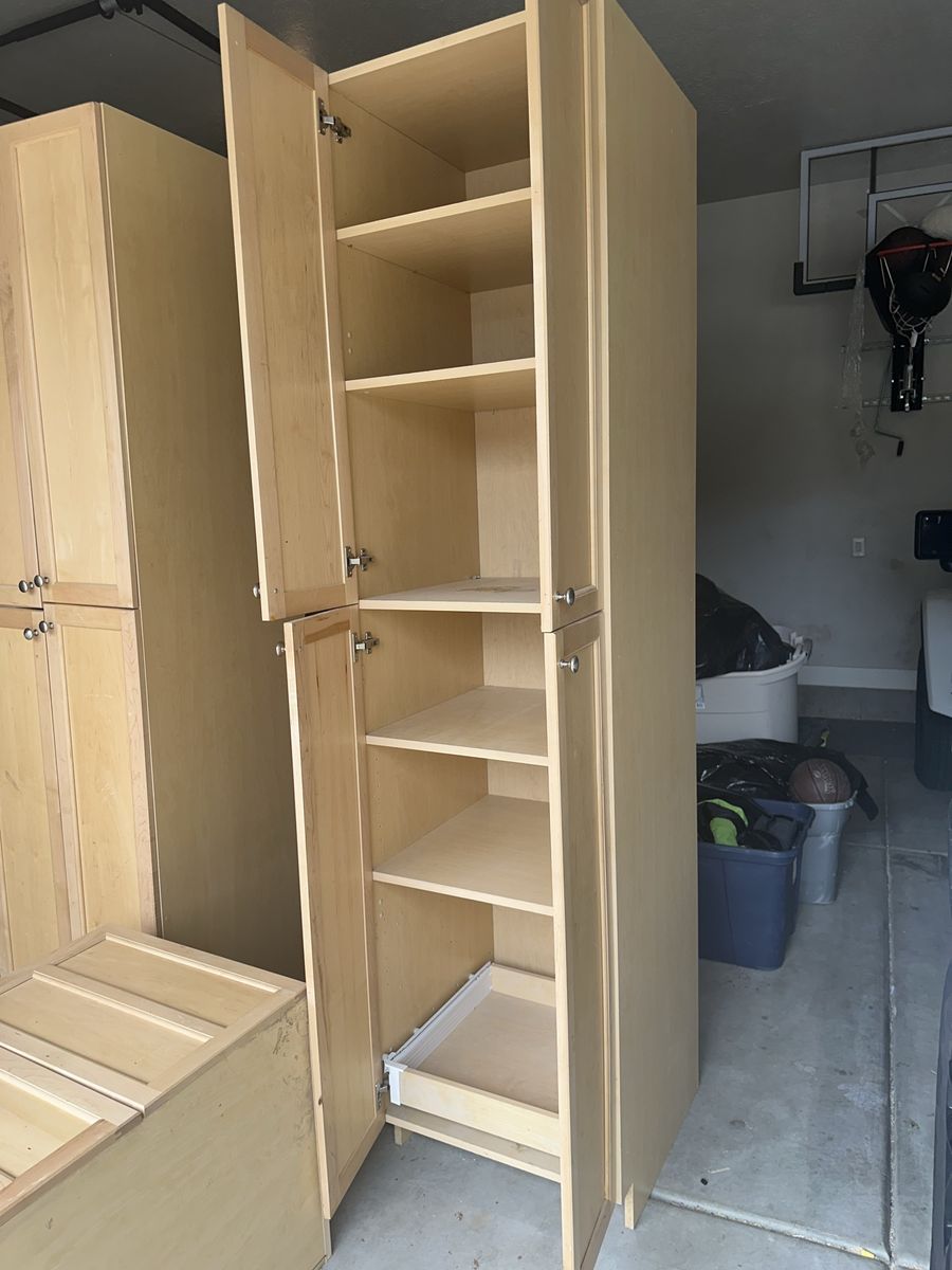 Main image 3