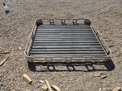 Toyota Landcruiser rack