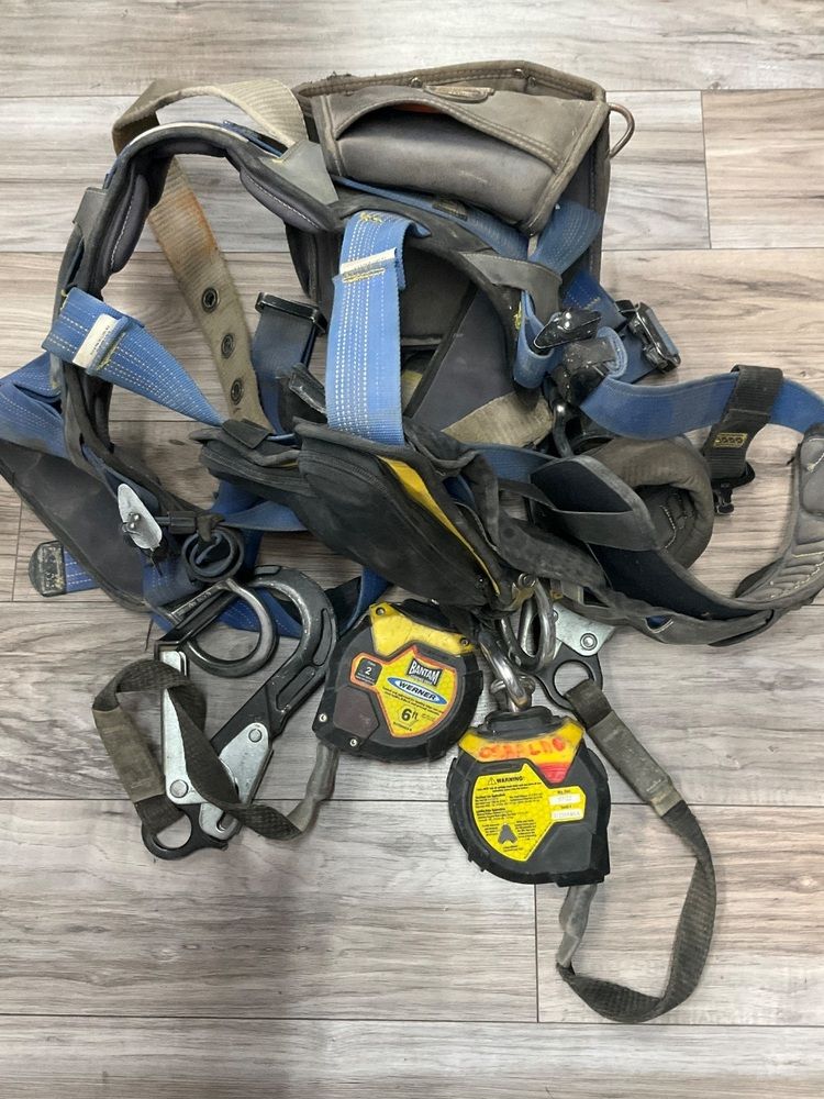 PROFORM F350S SAFETY HARNESS **AS IS**